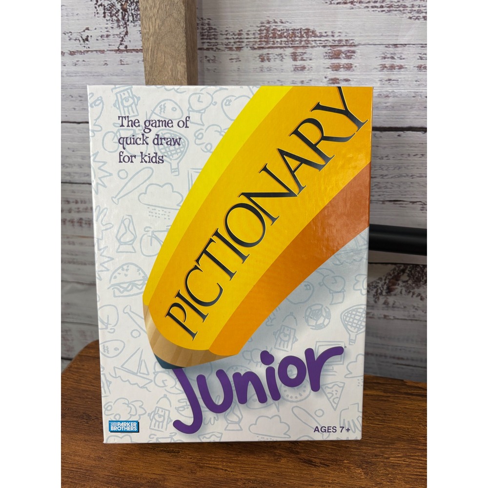 Pictionary Junior Board Game Parker Brothers Kids Drawing Game Ages 7+